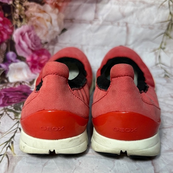 Geox Women's Coral Red Slip-On Shoes - Picture 3 of 7